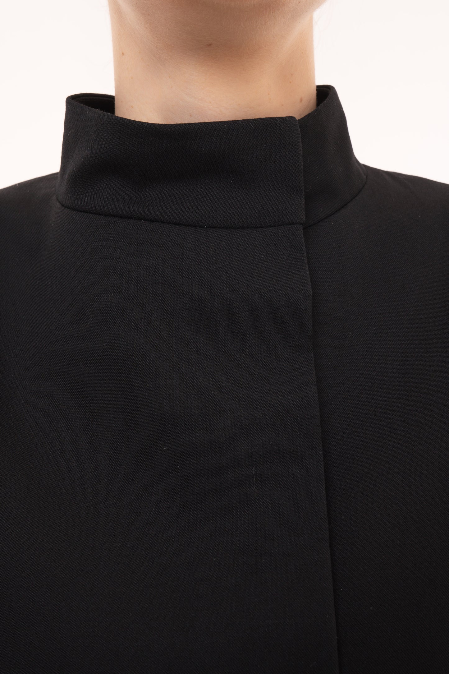 Oversized Women’s Black Stand-Collar Blazer